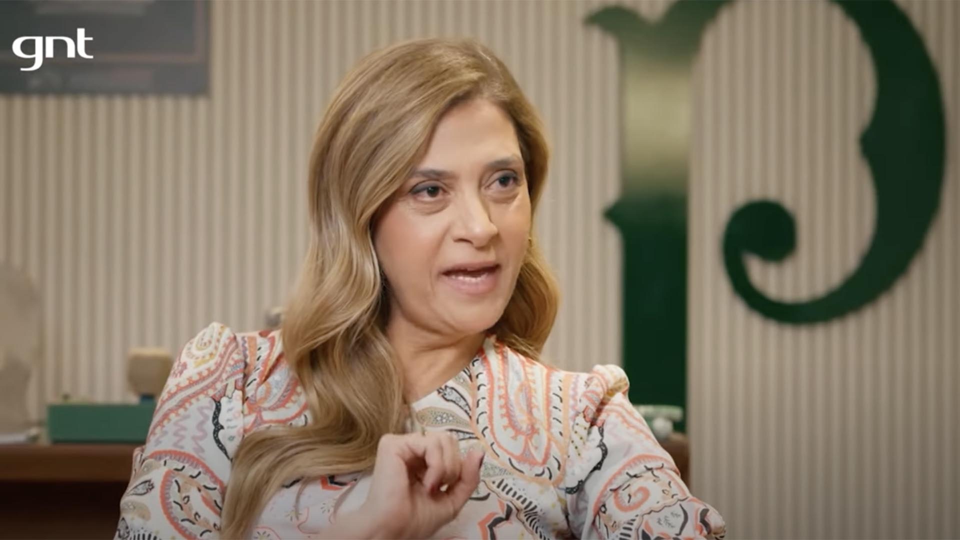 O SEGREDO DA MULHER PRESIDENTE DO PALMEIRAS.